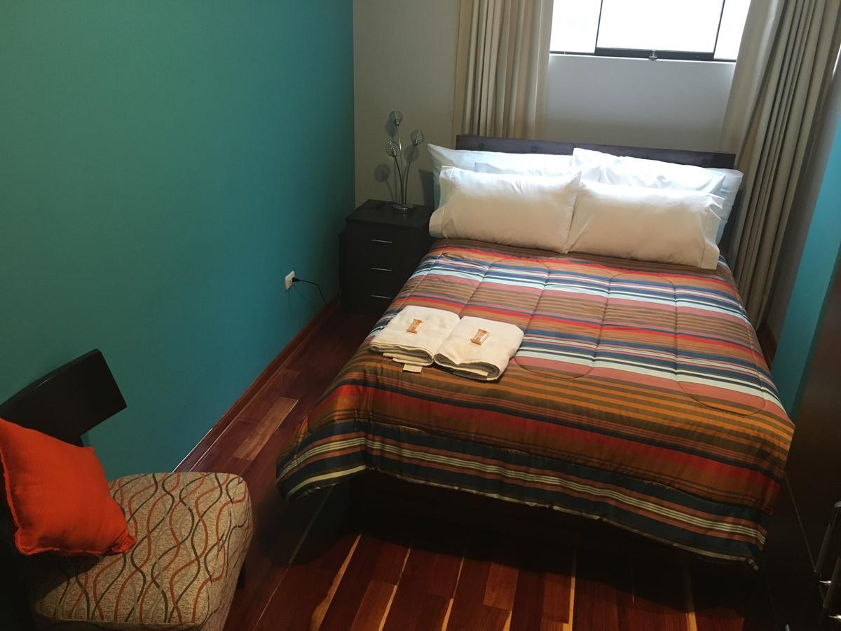 Comodo Y Seguro Homestay クスコ エクステリア 写真